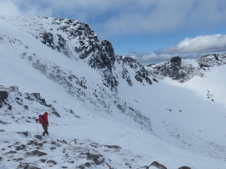 Looking into Coire an t Sneachda from the Goat track - notable weak windslab building here