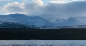 Strong winds with spindrift