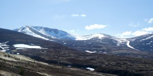 Firm snow and calm conditions